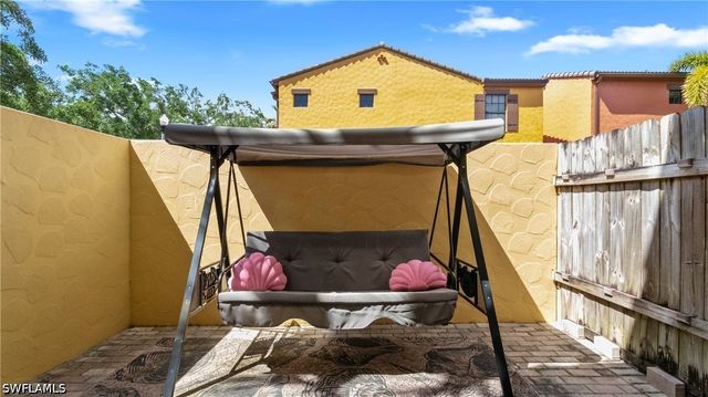 9080 Chula Vista ST 10401, Naples, FL 34113