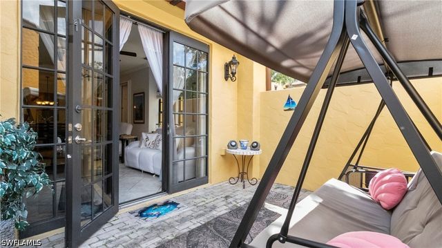 9080 Chula Vista ST 10401, Naples, FL 34113