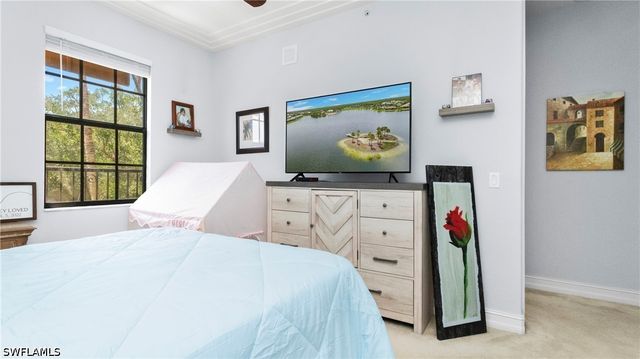 9080 Chula Vista ST 10401, Naples, FL 34113