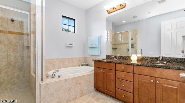 9080 Chula Vista ST 10401, Naples, FL 34113