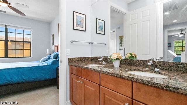 9080 Chula Vista ST 10401, Naples, FL 34113