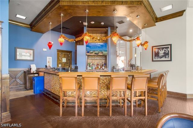 9080 Chula Vista ST 10401, Naples, FL 34113