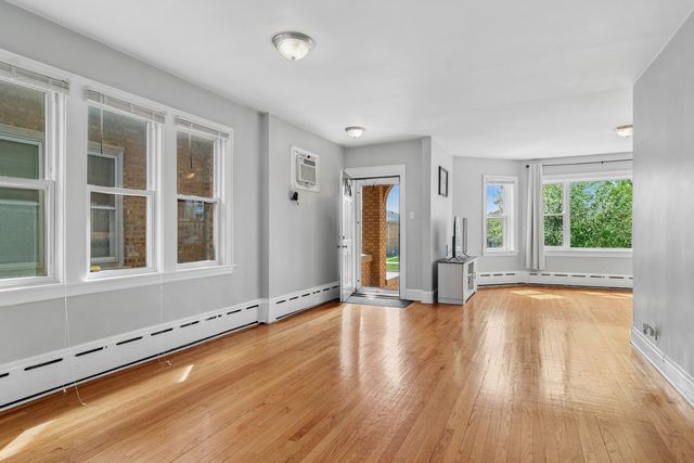 3741 N Nottingham Avenue, Chicago, IL 60634