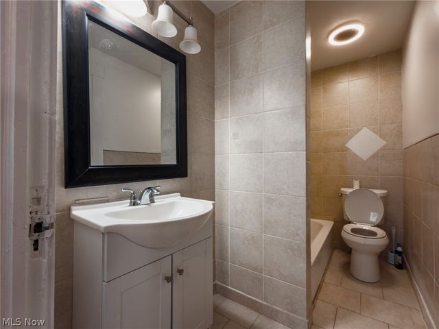 10209 Elwell Avenue, Cleveland, OH 44104