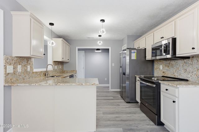 2206 Foster Gwin Lane, Fayetteville, NC 28304