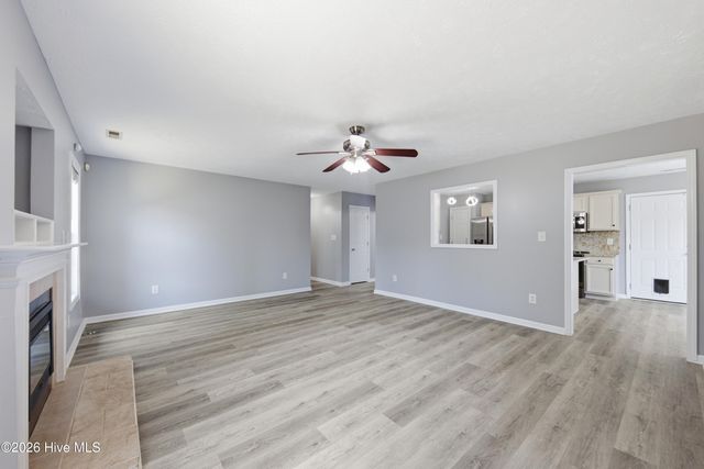 2206 Foster Gwin Lane, Fayetteville, NC 28304