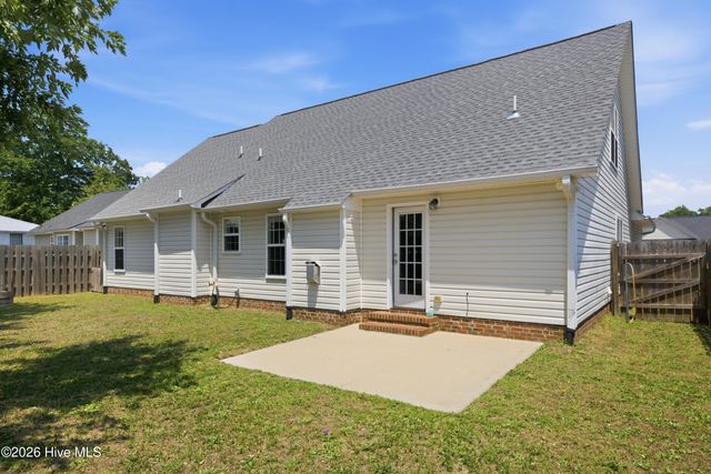 2206 Foster Gwin Lane, Fayetteville, NC 28304