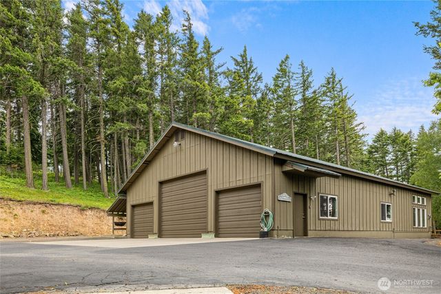 631 Thornton View Road, Cle Elum, WA 98922