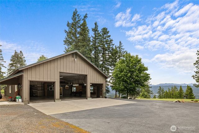 631 Thornton View Road, Cle Elum, WA 98922
