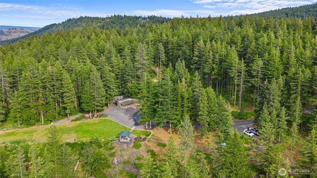 631 Thornton View Road, Cle Elum, WA 98922