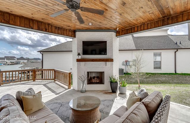 200 Herons Bay Circle, Madison, MS 39110