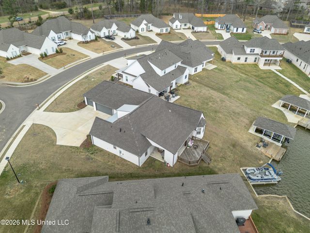 200 Herons Bay Circle, Madison, MS 39110