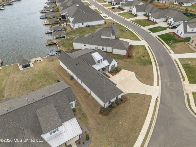 200 Herons Bay Circle, Madison, MS 39110