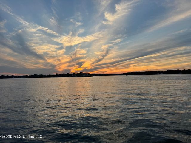 200 Herons Bay Circle, Madison, MS 39110