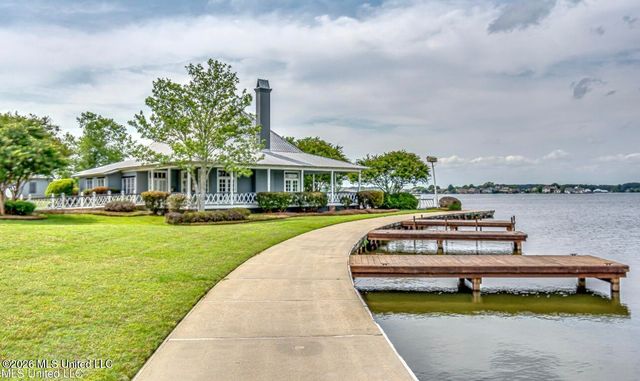 200 Herons Bay Circle, Madison, MS 39110