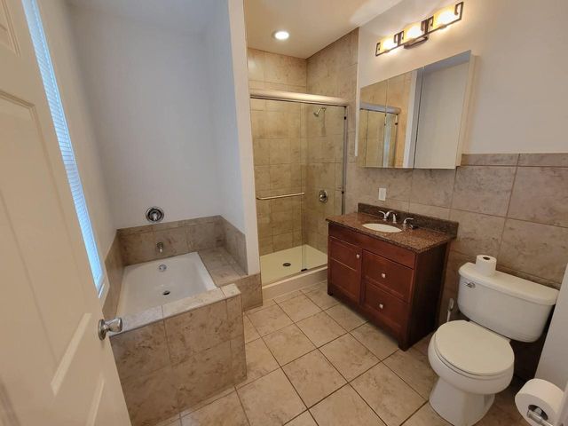 2810 S Lenox STREET, Milwaukee, WI 53207