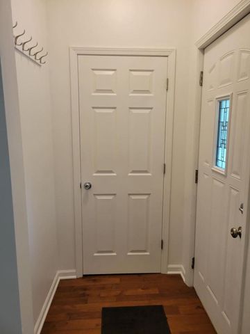 2810 S Lenox STREET, Milwaukee, WI 53207