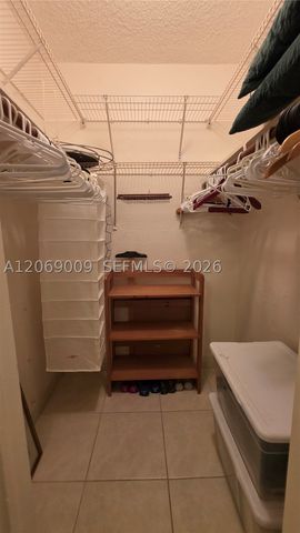2201 Brickell Ave 96, Miami, FL 33129