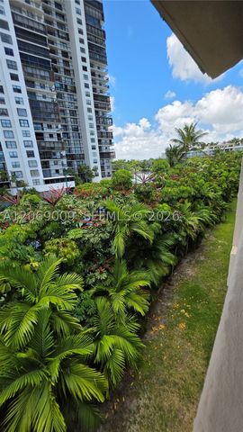2201 Brickell Ave 96, Miami, FL 33129
