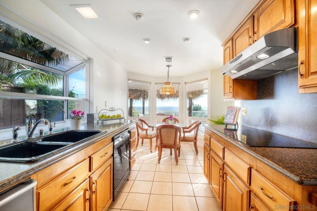 3339 Fosca Street, Carlsbad, CA 92009