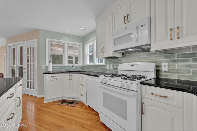 604 Van Dorn Court, Wilmington, NC 28412
