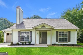 2826 Knollberry Lane, Decatur, GA 30034