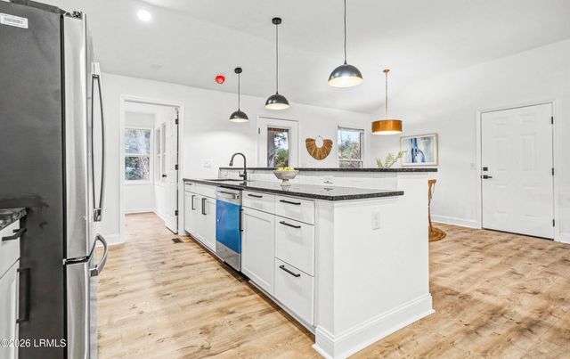 15 Hilda Avenue, Beaufort, SC 29907