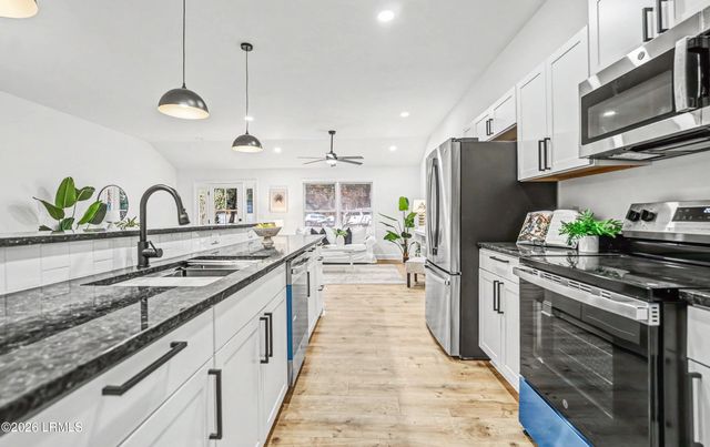 15 Hilda Avenue, Beaufort, SC 29907