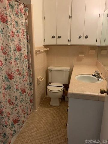 7400 Briarwood Drive, Little Rock, AR 72205