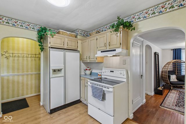 399 W Main Street, Greenwood, IN 46142