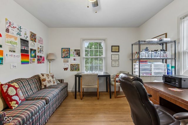399 W Main Street, Greenwood, IN 46142