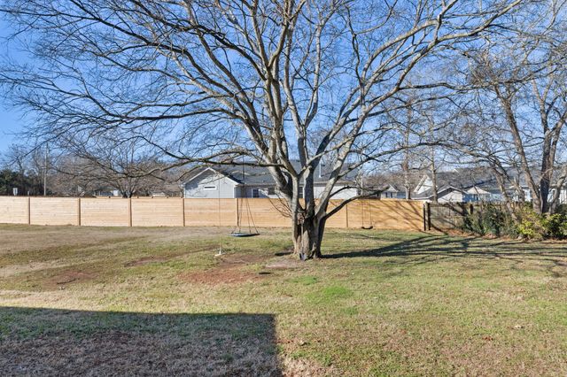 129 Stokes Dr, Smyrna, TN 37167