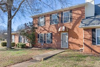 129 Stokes Dr, Smyrna, TN 37167
