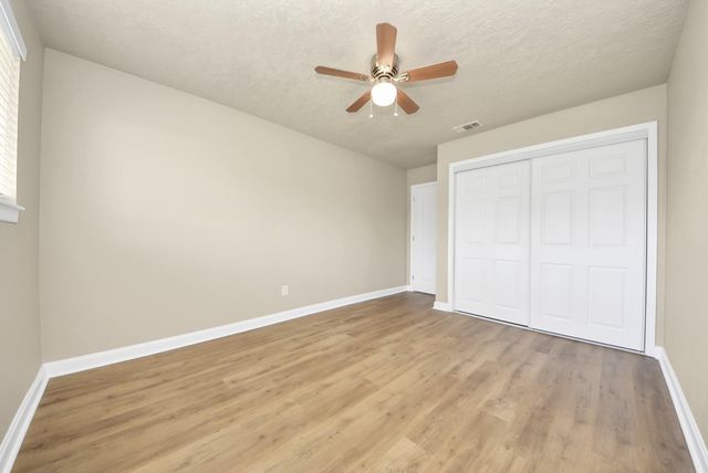 205 Cole Street, Webster, TX 77598