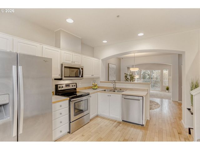 13810 Sw Scholls Ferry Rd 103, Beaverton, OR 97007