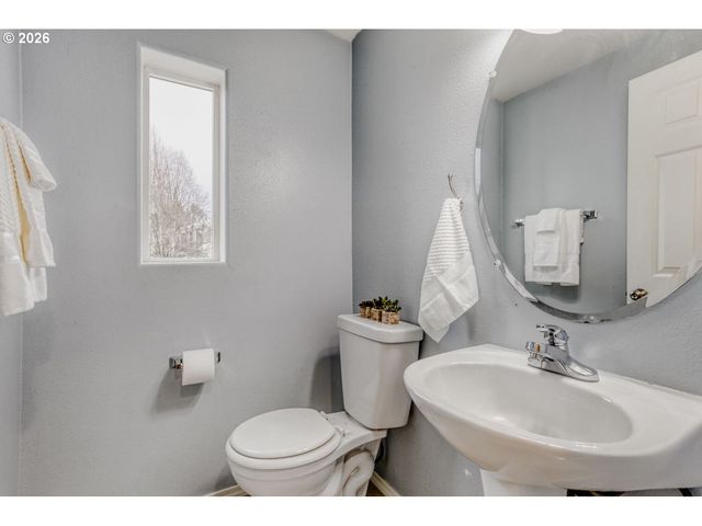 13810 Sw Scholls Ferry Rd 103, Beaverton, OR 97007