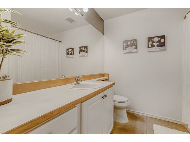 13810 Sw Scholls Ferry Rd 103, Beaverton, OR 97007