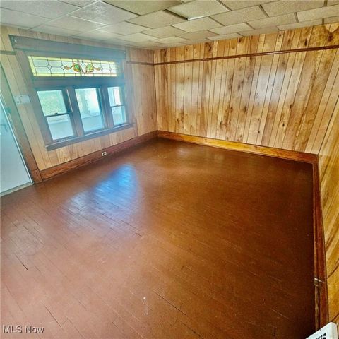 115 Madison Street, Campbell, OH 44405