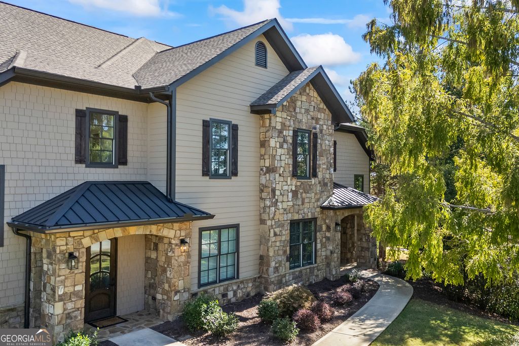 15 Cottage Lane, Toccoa, GA 30577