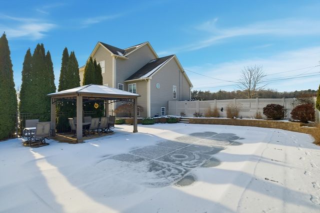 42 Schneider Rd, Somers, CT 06071