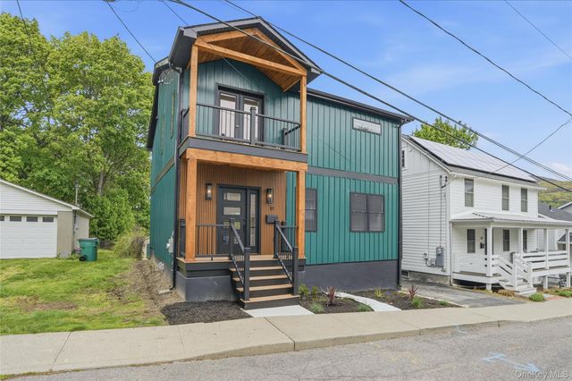 19 North Street, Beacon, NY 12508