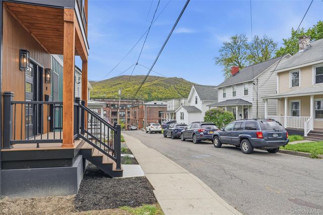 19 North Street, Beacon, NY 12508