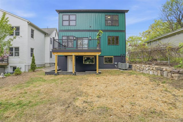 19 North Street, Beacon, NY 12508