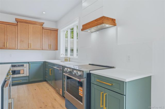 19 North Street, Beacon, NY 12508