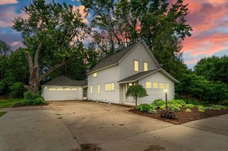 1632 W Lakewood Boulevard, Park Twp, MI 49424