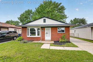 33484 Krauter Street, Westland, MI 48185