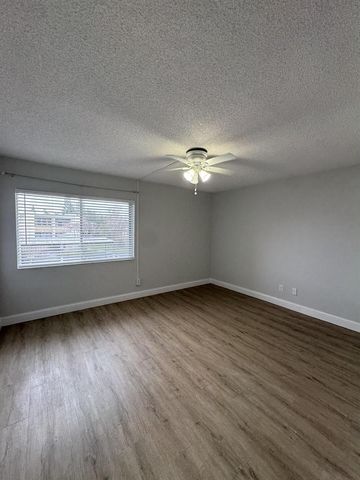 1310 NE 14th Court K19, Jensen Beach, FL 34957