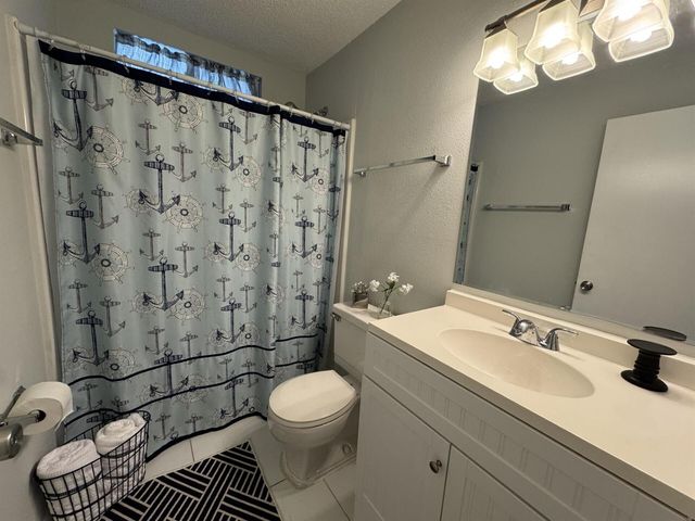 1310 NE 14th Court K19, Jensen Beach, FL 34957
