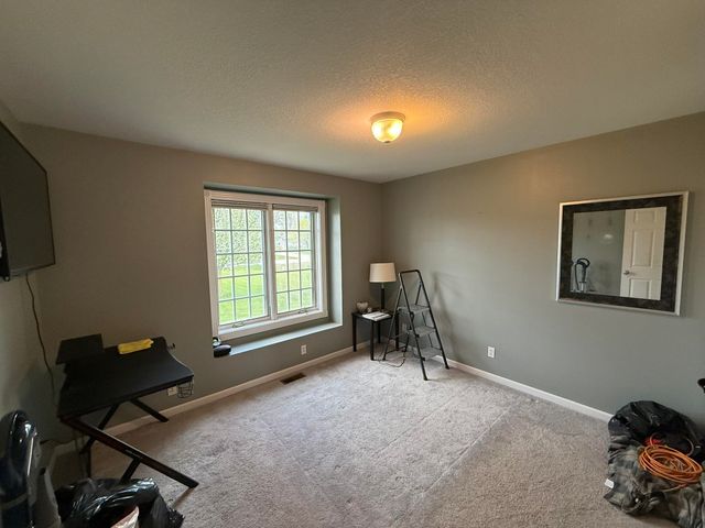 4733 Briarwood Court, Auburn, MI 48611