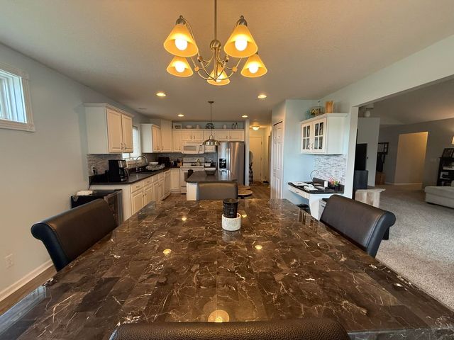 4733 Briarwood Court, Auburn, MI 48611